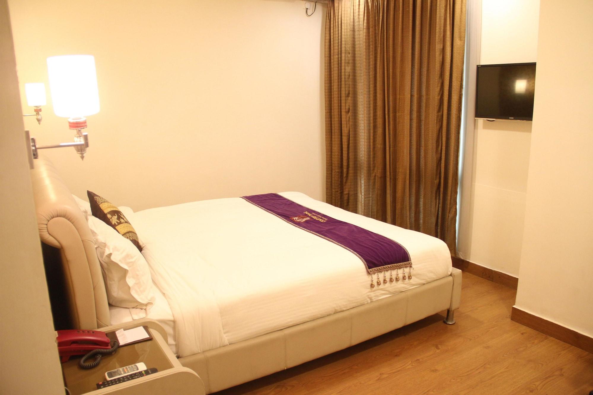 เซ็นจูรี่ ปาร์ค เรสซิเดนซ์ Hotel ธากา ภายนอก รูปภาพ