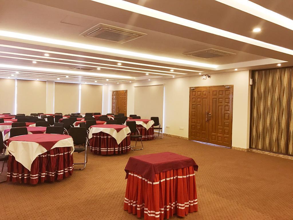 เซ็นจูรี่ ปาร์ค เรสซิเดนซ์ Hotel ธากา ภายนอก รูปภาพ